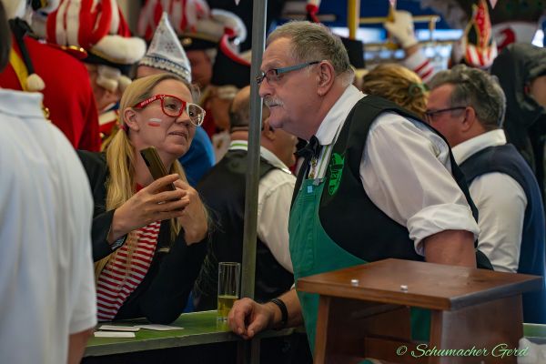 familijedaach-2024-0112FD13E84-C760-A1AD-EDAC-F9C640123BF9.jpg