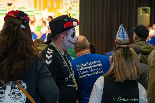 familijedaach-2024-028BE576F66-C4CD-DB9F-879E-36191F44D707.jpg