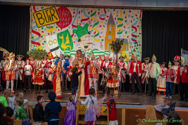 familijedaach-2024-0801175F730-A3A0-F7F7-7B79-7361FDD10A7E.jpg