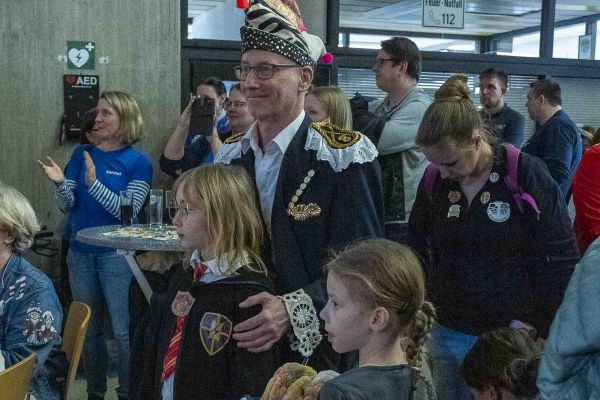 familijedach-kg-2025-092ED1124D0-BF18-2269-C3CC-AEDA6903FB4B.jpg