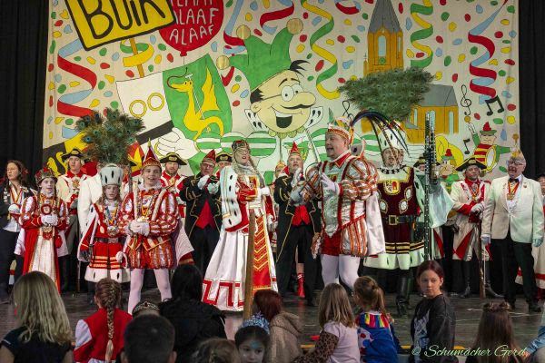 familijedach-kg-2025-111925DF1F0-9A59-3A45-8C71-57108102631A.jpg