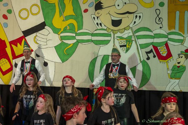 familijedach-kg-2025-18701257D4D-2B13-039C-D8BD-8642DED8685F.jpg
