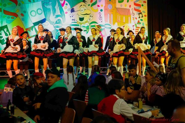 kg-familijedaach-2023-025315926E128-5036-A6D6-B13F-B6C8B5852F7E.jpg