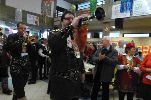 p10706782885517F9EB-C54F-C845-D241-8B02CC795C59.jpg