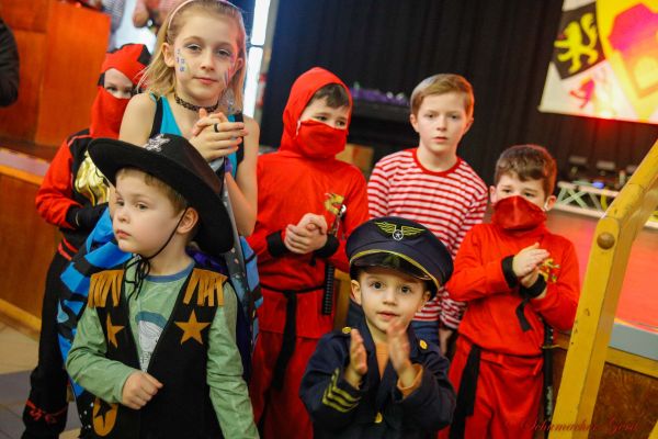 026-kg-kindersitzung-2023E8495CDF-6A38-AAEF-DE79-E646E09FF513.jpg