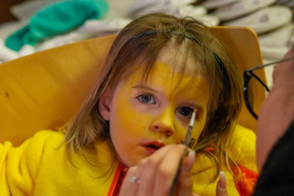 058-kg-kindersitzung-202357B7B5EF-3A78-210F-5ACF-93A2A2C2ADAB.jpg