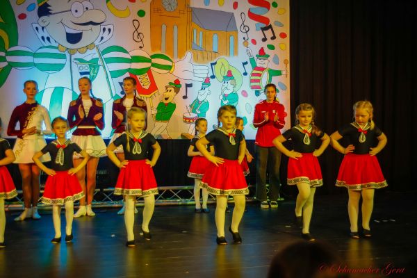 077-kg-kindersitzung-2023AA66BC66-3FDD-28A6-BFCF-F74F1961550C.jpg