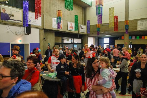 082-kg-kindersitzung-202375421EAD-BC6C-6BC8-440B-C523FE314CF2.jpg