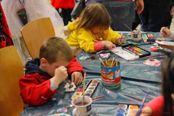 092-kg-kindersitzung-20237399FBCC-E158-6937-00B9-EDA7FF1A1DE5.jpg
