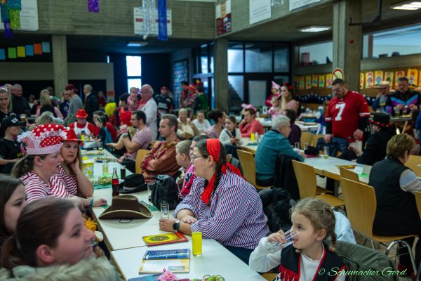 kg-kindersitzung-2024-022168A4C96-2B00-A4EB-33C8-A47CF374F45C.jpg