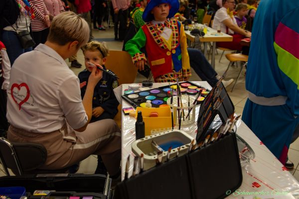 kg-kindersitzung-2024-049A0B997E4-E841-120F-70A6-83591246FD15.jpg