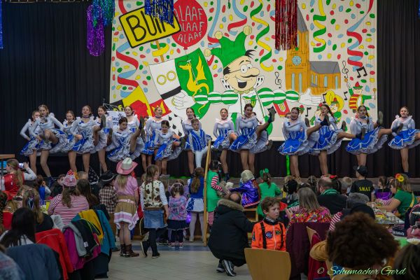 kg-kindersitzung-2024-0900BD869A5-8F69-5B3E-60A5-1DD3FC6A50D1.jpg