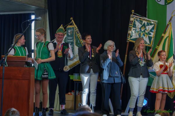 kg-kindersitzung-2026-058F10F0CE0-72DC-7B09-B015-21862535C572.jpg