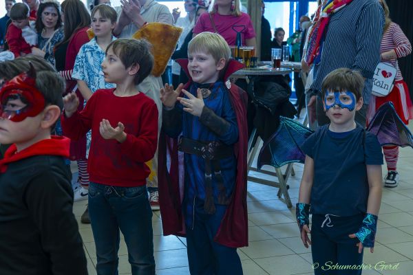 kindersitzung-kg-2025-020FA4938F5-3574-25C6-4CB8-4A82AE78F87A.jpg