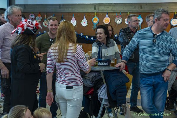 kindersitzung-kg-2025-0289E746F09-3C60-A9B2-1900-AD1471A7E6A8.jpg
