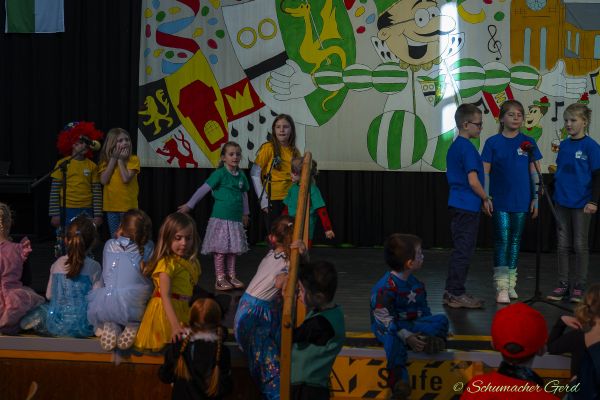 kindersitzung-kg-2025-070654E335E-CABD-693D-426E-789EDE486B87.jpg