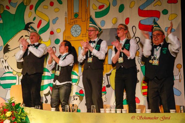 95-kostuemsitzung-202323B1D2D2-67ED-D105-64ED-FA63DFA57522.jpg
