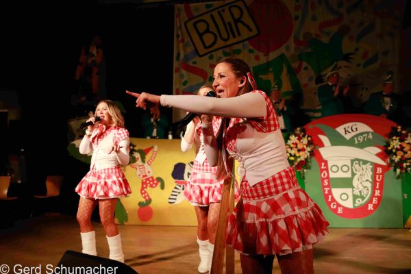 kostuemsitzung-aula-2020-1496DB99911-2A6B-5456-E7D5-8DED801A86C9.jpg