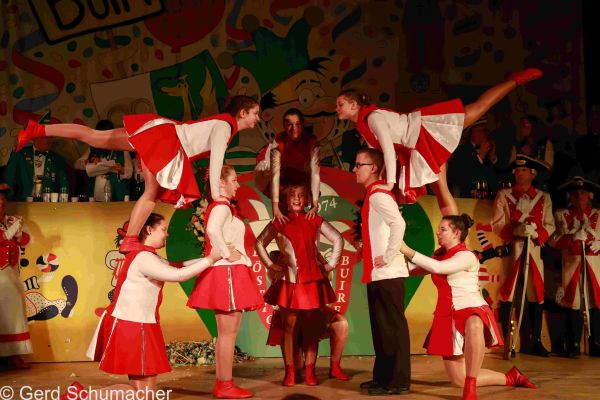 kostuemsitzung-aula-2020-224865F1E84-65EC-C742-B96E-841E065A8F79.jpg