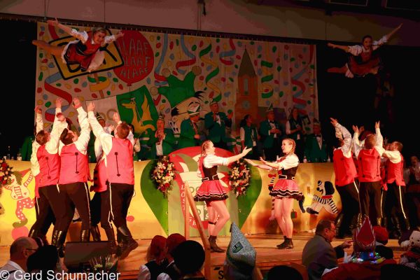 kostuemsitzung-aula-2020-238CD15DB6B-D2D4-00CF-1F2D-D03C86F65EC4.jpg