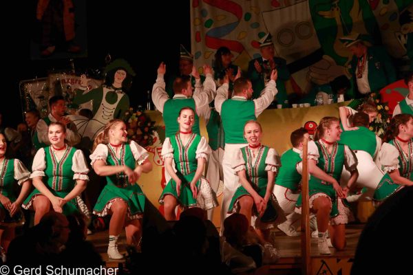 kostuemsitzung-aula-2020-29419C3350D-4163-0FD3-E8DD-B039979C7750.jpg