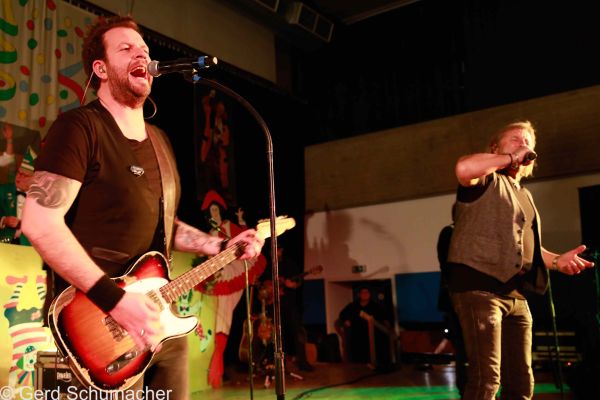 kostuemsitzung-aula-2020-3044179508F-7B39-A91E-436A-341D33CD5ED2.jpg
