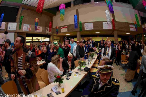 kostuemsitzung-aula-2020-31747186E63-FB36-3AE1-5FE9-859B6E207CAB.jpg