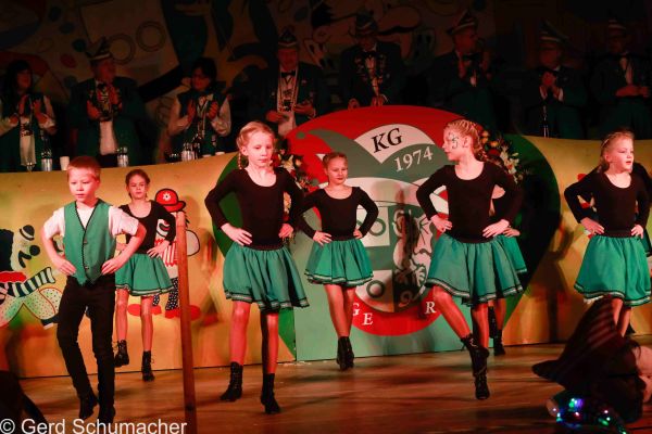 kostuemsitzung-aula-2020-582B07BD1E-3BDF-9049-A9FB-45FA145754B8.jpg