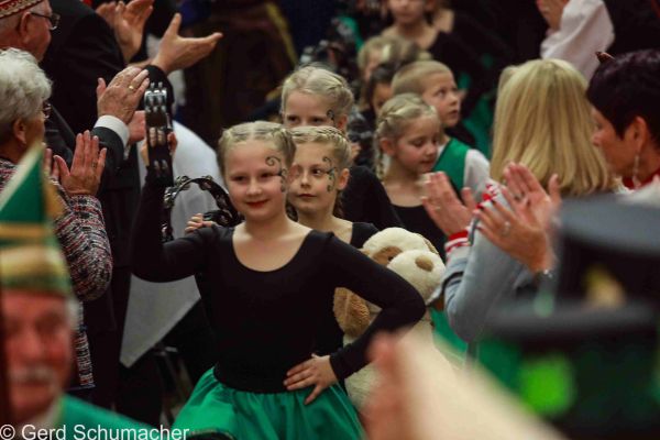 kostuemsitzung-aula-2020-856CB8D1C-CD52-0586-CA96-85CFBC34FE09.jpg
