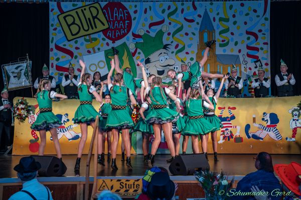 kostuemsitzung-buir-2024-023056A9591-40DF-86A4-B7CF-35694750BF41.jpg