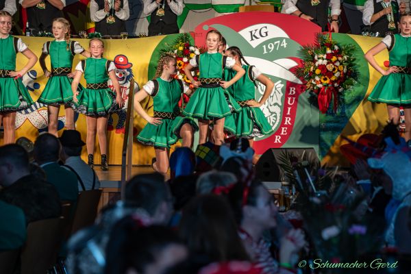 kostuemsitzung-buir-2024-041C4119EDD-925E-E952-7331-733523DE9A9F.jpg