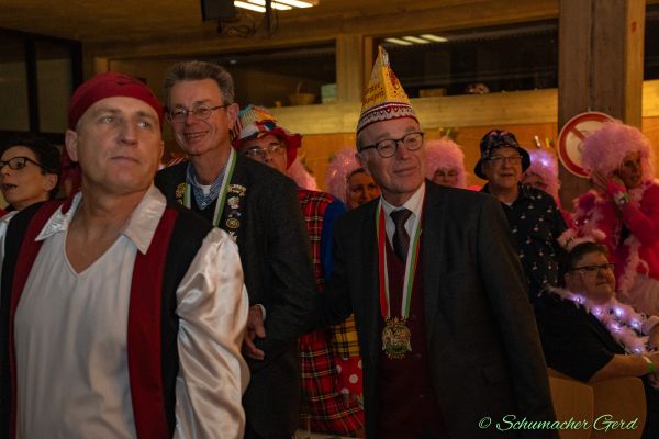 kostuemsitzung-buir-2024-047A0893775-79C9-95A7-FD28-93492276F5DB.jpg