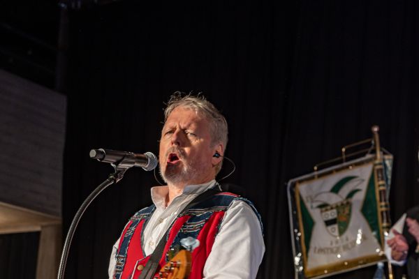 kostuemsitzung-buir-2024-071487EF46B-19D7-A3CD-046A-08148C909704.jpg