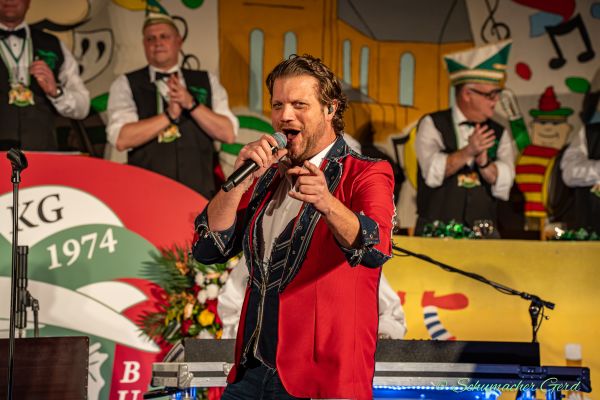 kostuemsitzung-buir-2024-07462DAF41A-BCDA-9D83-0E4C-1A3A2EF32E53.jpg