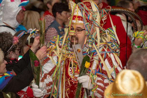 kostuemsitzung-buir-2024-102AF26E799-42E3-8F64-72F4-B580E28AC518.jpg