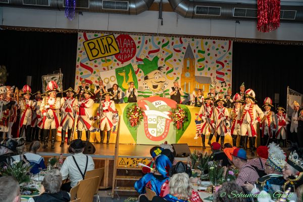 kostuemsitzung-buir-2024-121E1BA9FF2-1FD2-A6FC-42C4-E2B510861BCF.jpg