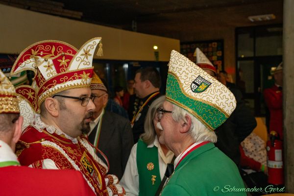 kostuemsitzung-buir-2024-126709CDAE3-EF6B-AC35-A245-1080511B26D8.jpg