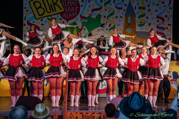 kostuemsitzung-buir-2024-135D69B4E01-57AC-3B61-E5DD-E5D6DD355679.jpg