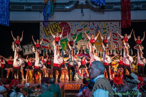 kostuemsitzung-buir-2024-1408BE5E9F3-CC68-B607-6320-92B3C9D18F74.jpg