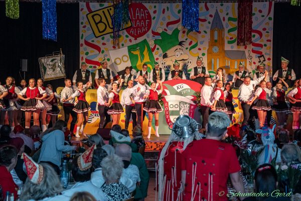 kostuemsitzung-buir-2024-141F0145D48-41CF-175A-FAD2-C504DE40D4A2.jpg