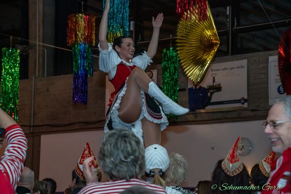 kostuemsitzung-buir-2024-142A8C9E2CD-FE93-BC2F-371F-9DB7FFDE1593.jpg