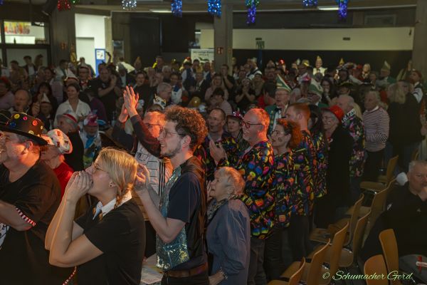 kostuemsitzung-kg-2025-093E425E2C5-7B6C-CF78-21CA-8BEF567AD308.jpg