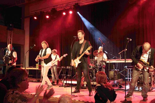 paveier-03-09-2016-118AA74978F-CD9D-E2B0-0F63-531C7F0B4F26.jpg