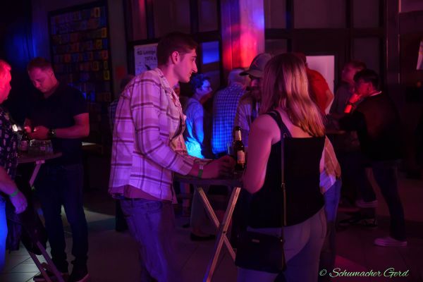schlagerparty-kg-2024-0385CD2A355-835D-0A10-D34B-CAB79C4F8421.jpg