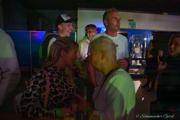 schlagerparty-kg-2024-039B0110C67-9BF8-B0E0-69D3-74765A8B4825.jpg