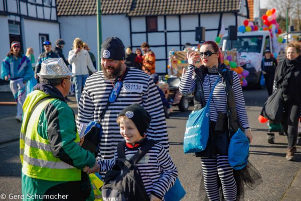 014-kg-rosenmontag-20230CBDEA0A-6D57-3336-2FA5-BC02E6D295BD.jpg