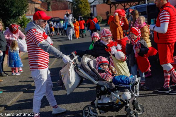 018-kg-rosenmontag-2023CBA24CA7-FE10-858F-9BC1-F3E101F7E676.jpg