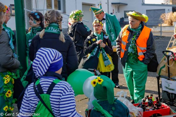021-kg-rosenmontag-2023DCE00BB2-0592-400D-F7A0-A40A0482472E.jpg