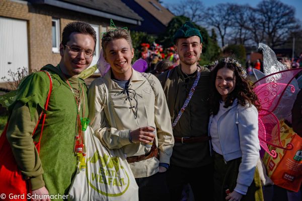 025-kg-rosenmontag-20234391006B-5F85-61BE-8FE4-F0651E8911F2.jpg