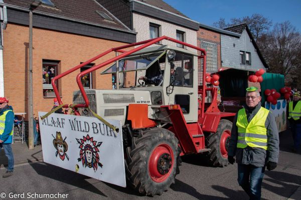 043-kg-rosenmontag-20232A3129EF-25C7-0102-2C8B-AB31E0D5C5A9.jpg